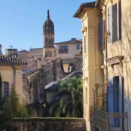 En Centre D'uzes 于泽斯